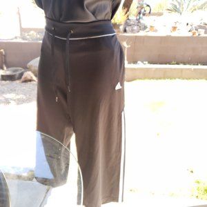 Adidas crop yoga workout pants Free with any other listing!